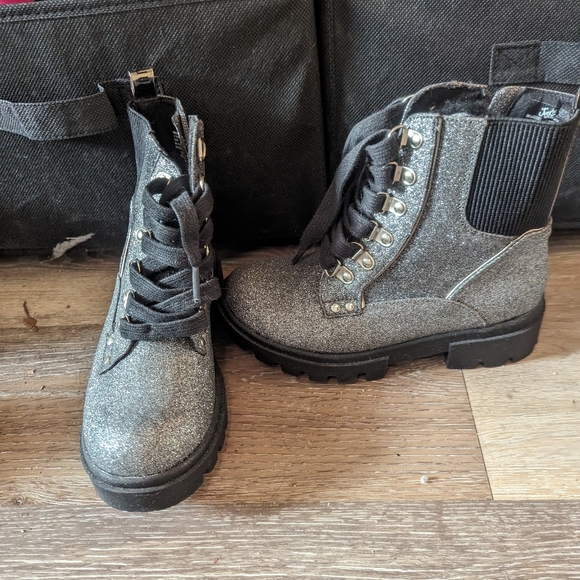 Boots - Picture 2 of 2